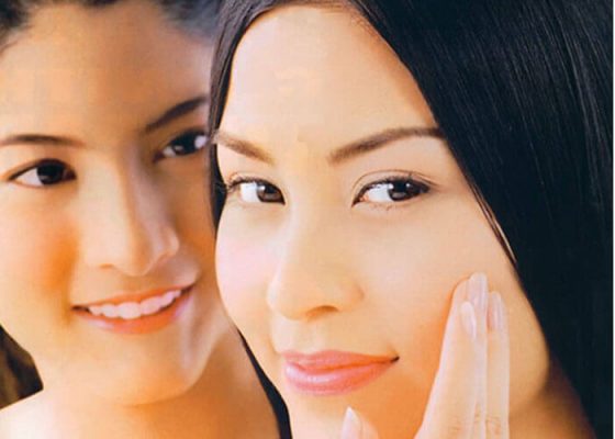 Make Your Skin Glow with What You Eat